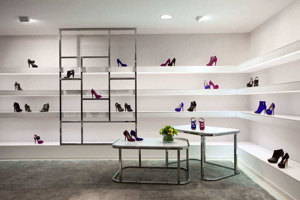 thiet-ke-noi-that-showroom