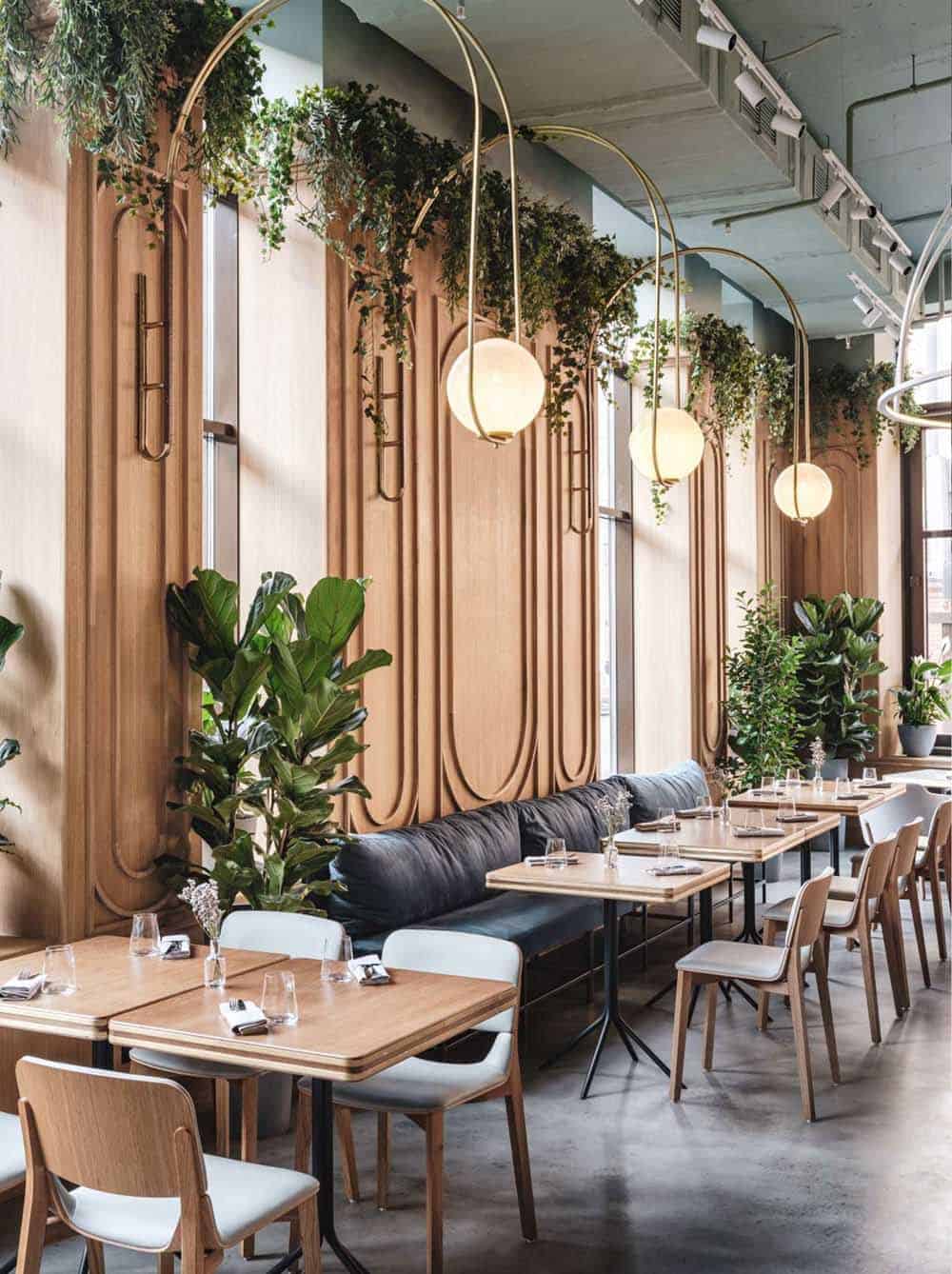 Mẫu thiết kế quán cafe lãng mạn theo phong cách Tropical