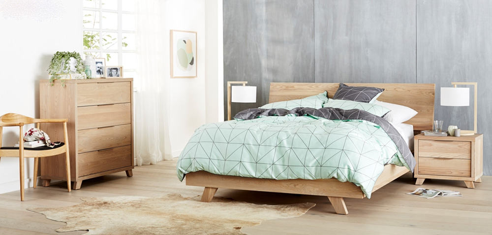 Phòng ngủ Scandinavian với đồ gỗ trang nhã